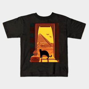 Cat In Egypt Pyramids Comic Artwork Style Kids T-Shirt